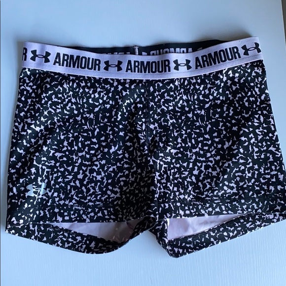 under armour booty shorts